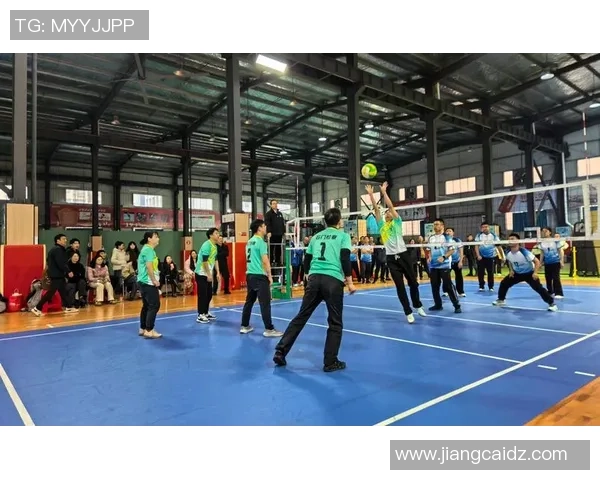 广州排球队在全国排球耐力排行榜中荣获第二名展现出强大实力与潜力 广州排球队在全国排球耐力排行榜中荣获第二名展现出强大实力与潜力