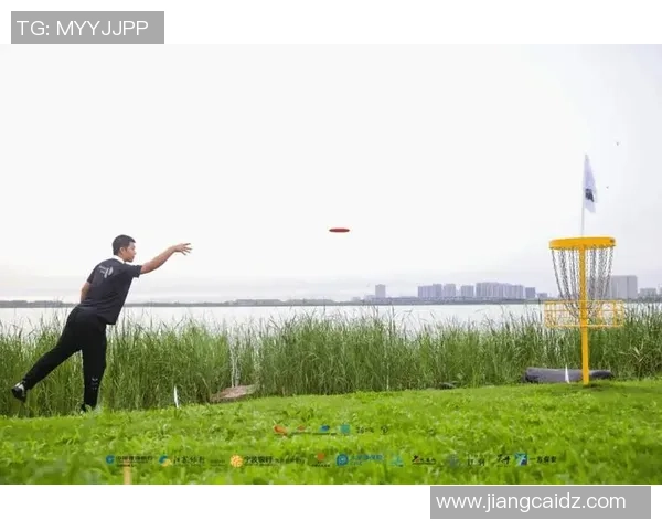 成都飞盘队在全国飞盘速度排行榜中荣获第9名展现出强劲实力与潜力